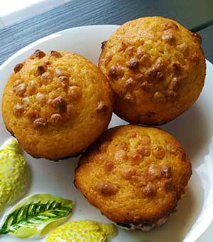 Muffin al limone con gocce di cioccolato bianco